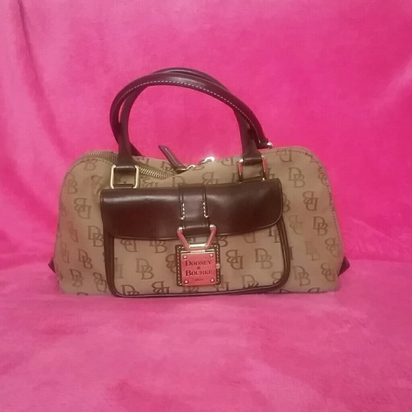 Dooney & Bourke Handbags - Dooney & Bourke